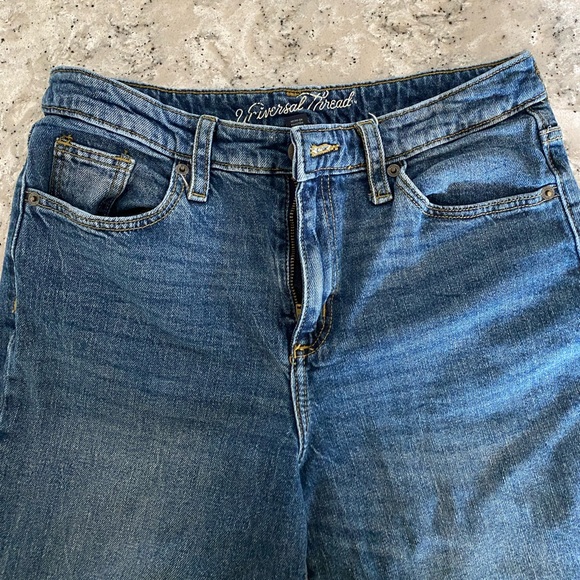 Universal Thread Denim - EUC Universal Thread high rise straight leg jeans, size 8/29R